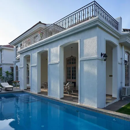 Lohonostays Villa Aurelia E